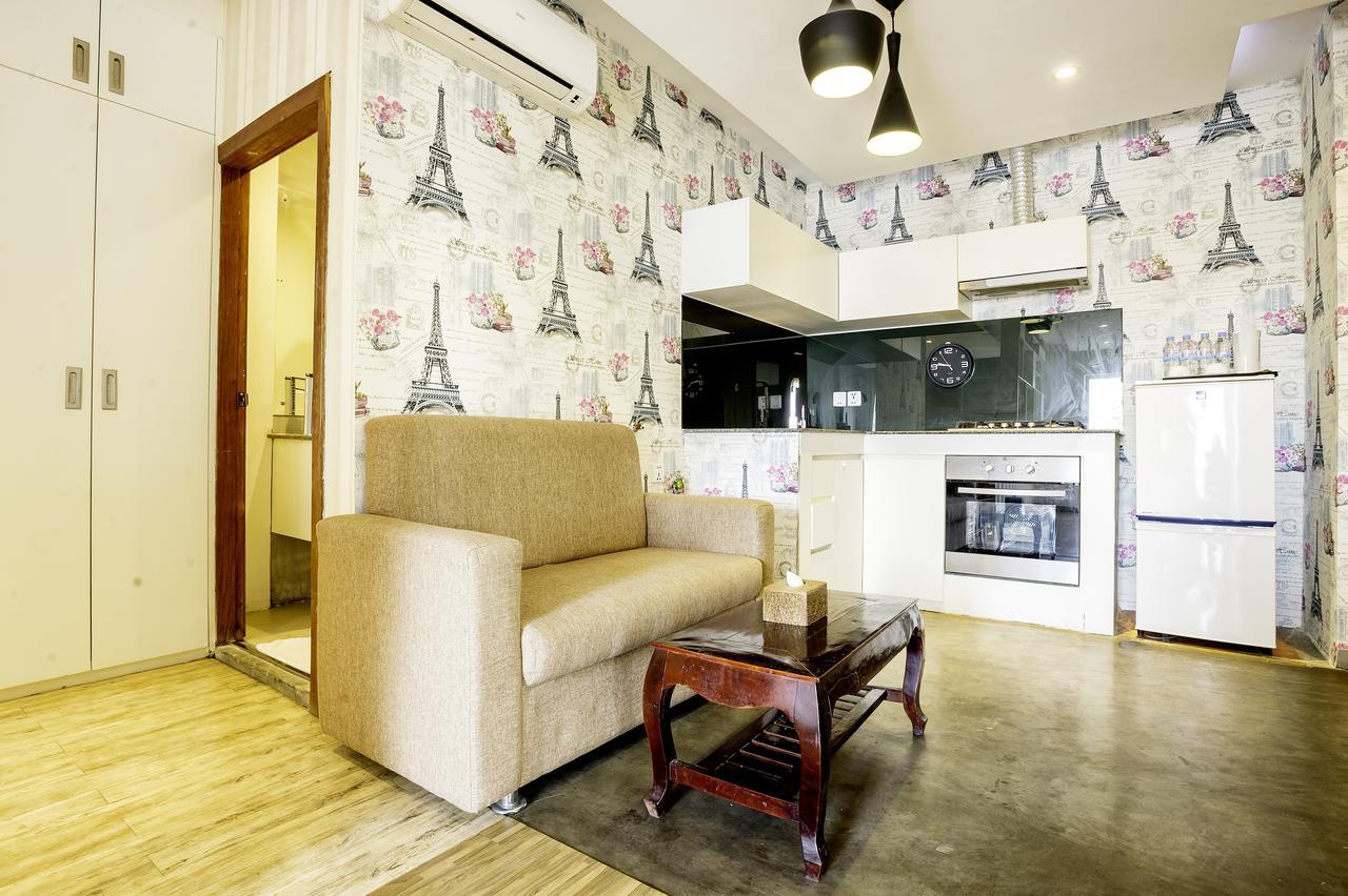 White Residence Hotel & Apartment Phnom Penh Extérieur photo
