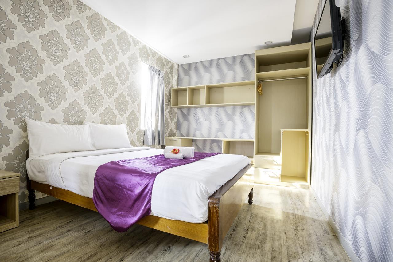 White Residence Hotel & Apartment Phnom Penh Extérieur photo
